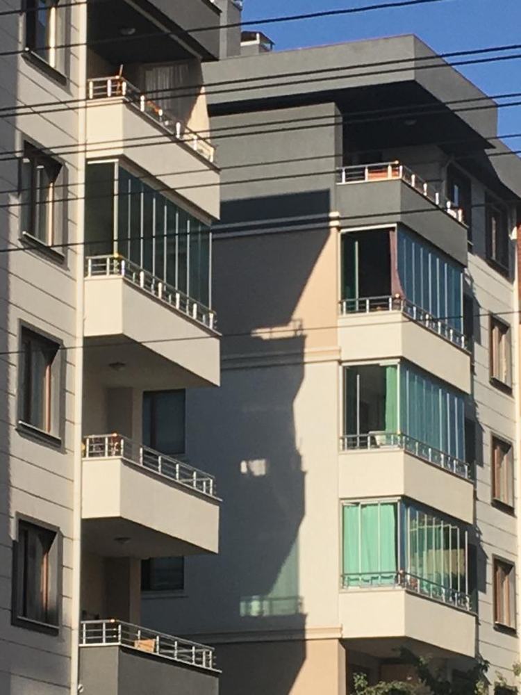 Cam Balkon Uygulaması 18 — Pres Cam Balkon & Duşakabin, Van