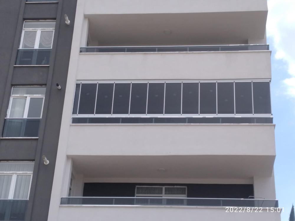 Cam Balkon Uygulaması 31 — Pres Cam Balkon & Duşakabin, Van