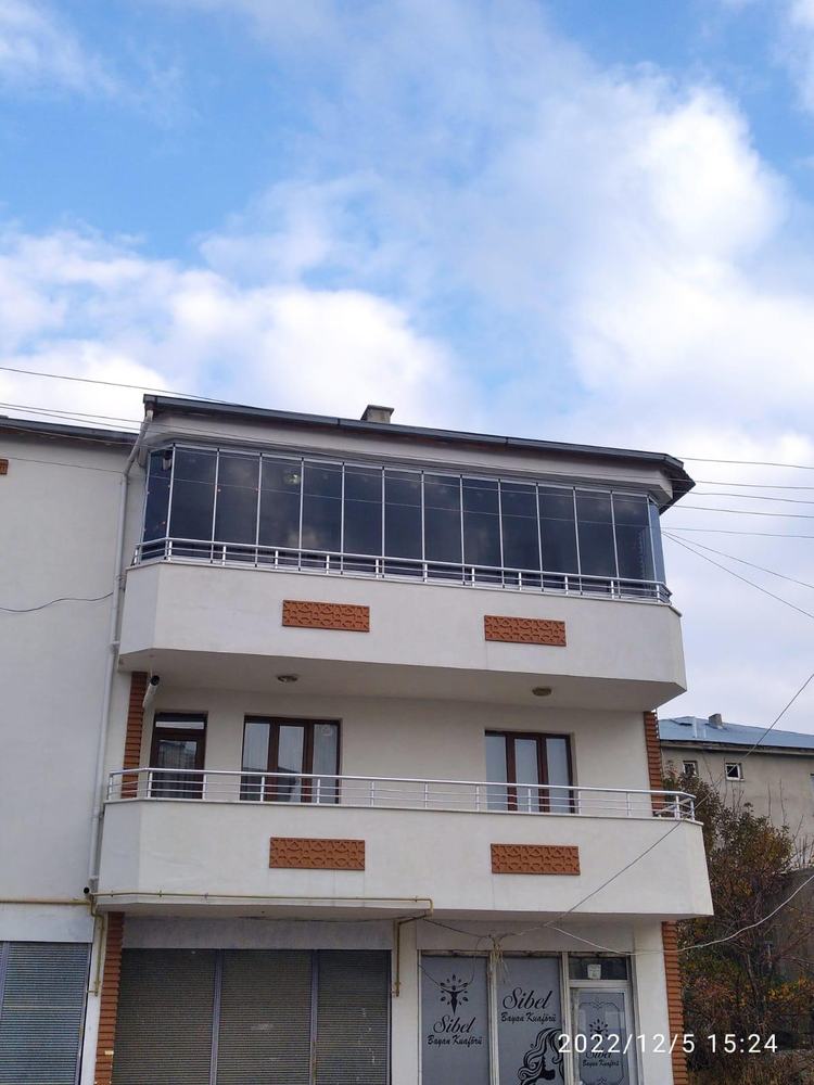 Cam Balkon Uygulaması 32 — Pres Cam Balkon & Duşakabin, Van