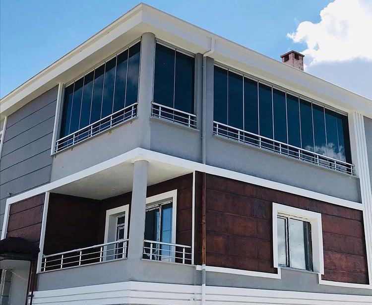 Cam Balkon Uygulaması 36 — Pres Cam Balkon & Duşakabin, Van