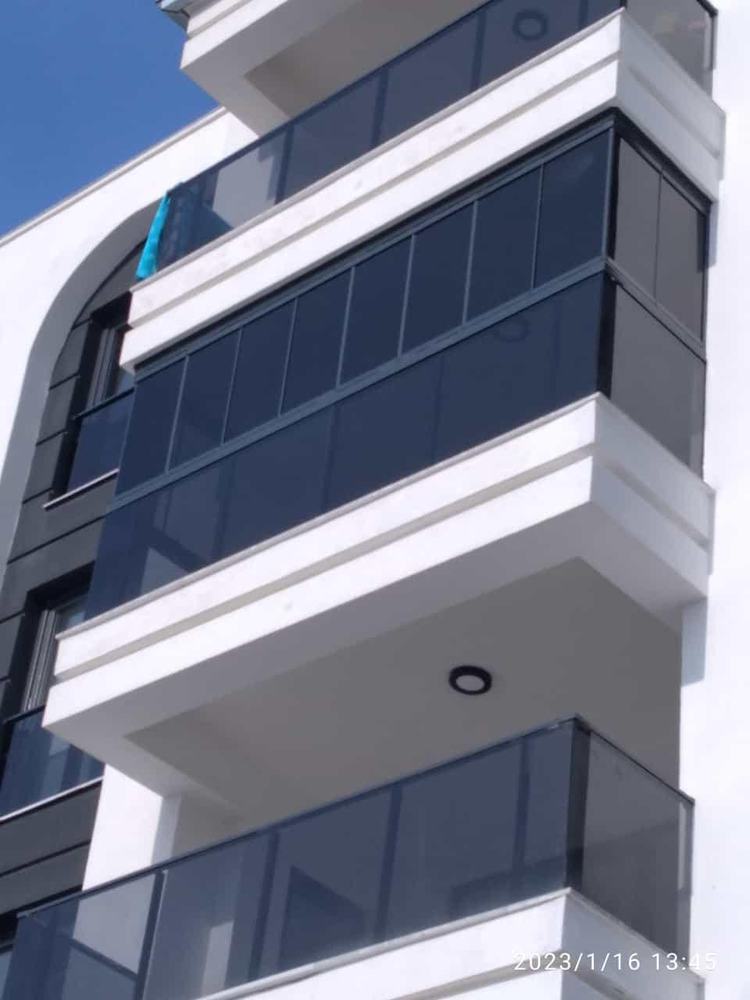 Cam Balkon Uygulaması 37 — Pres Cam Balkon & Duşakabin, Van